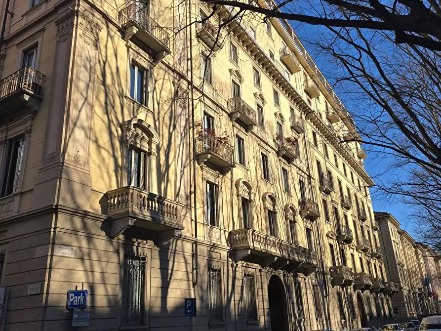 Immagine 23 di Ufficio in affitto  in Corso Vinzaglio, 12 a Torino