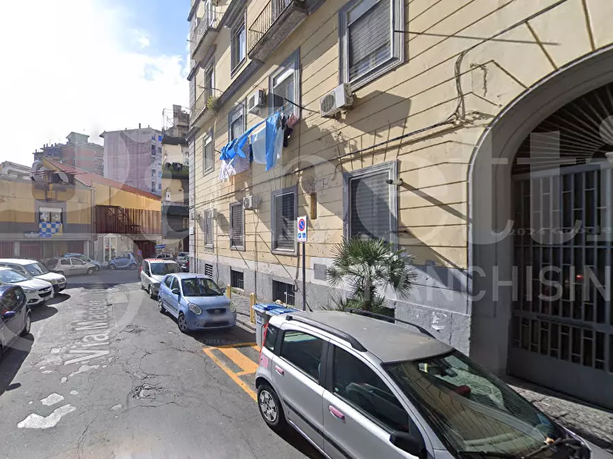 Immagine 2 di Appartamento in vendita  in Via macedonio melloni, 3 a Napoli