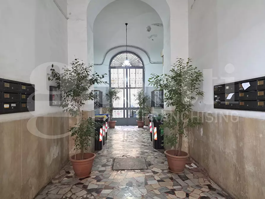 Immagine 12 di Appartamento in vendita  in Via macedonio melloni, 3 a Napoli