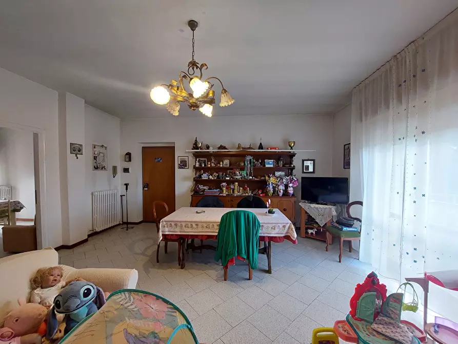 Immagine 5 di Appartamento in vendita  in Via Teramo, 8 a Mosciano Sant'angelo