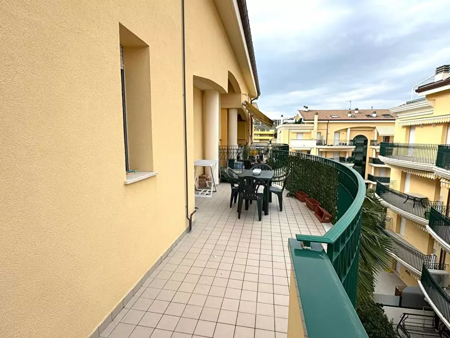 Immagine 8 di Appartamento in vendita  in Via Guido Gozzano, 14 a Tortoreto