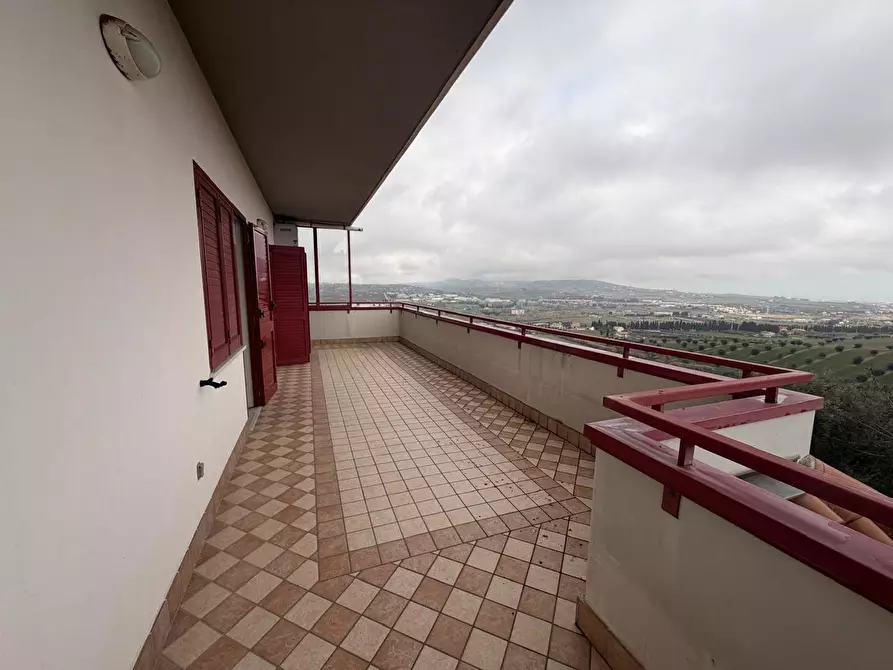 Immagine 10 di Appartamento in vendita  in Via Martin Luther King, 3 a Tortoreto