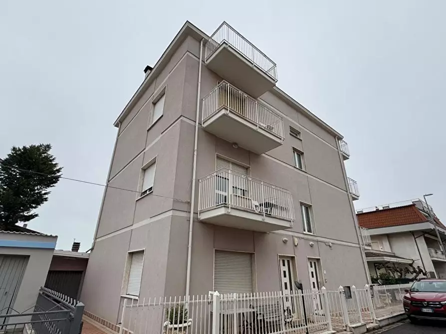 Immagine 1 di Appartamento in vendita  in Via Pisa, 10 a Giulianova