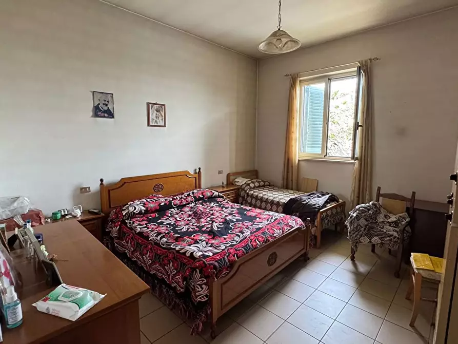 Immagine 3 di Villa in vendita  in Via Ciccola, 79/bis a Roseto Degli Abruzzi