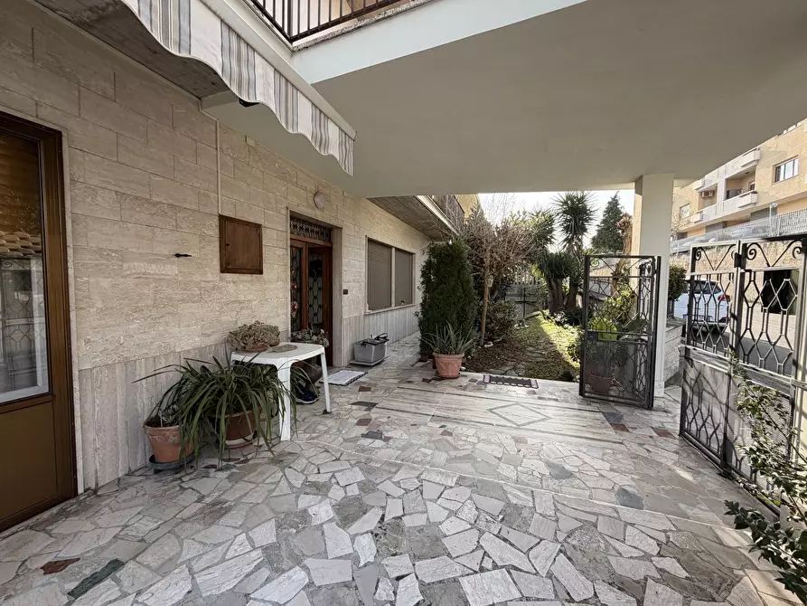 Immagine 2 di Casa indipendente in vendita  in Via alla Salara, 28 a Sant'omero