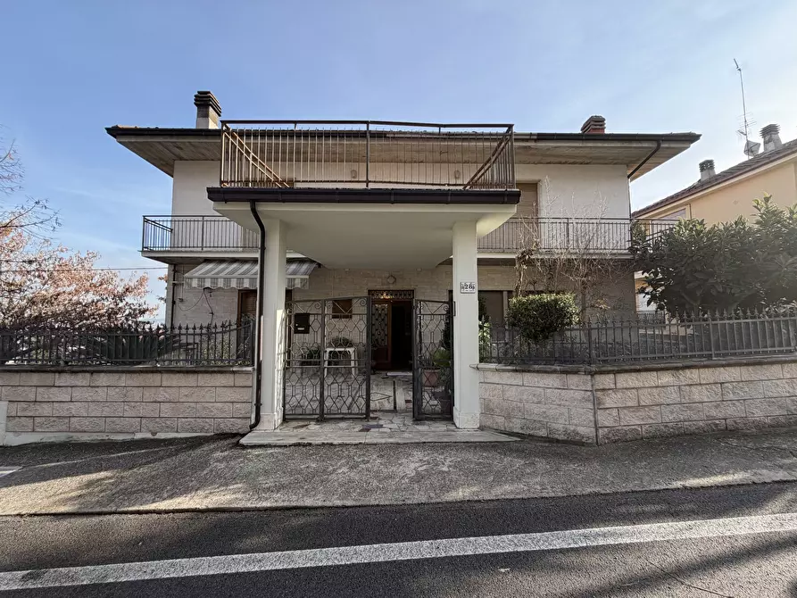 Immagine 1 di Casa indipendente in vendita  in Via alla Salara, 28 a Sant'omero