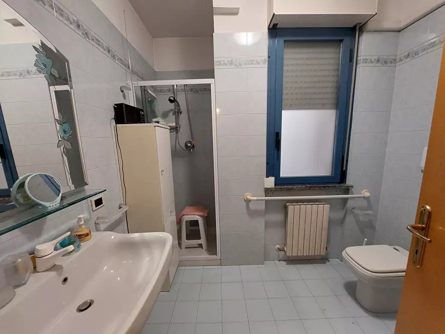Immagine 21 di Appartamento in vendita  in Via Giacomo Matteotti, 8 a Giulianova
