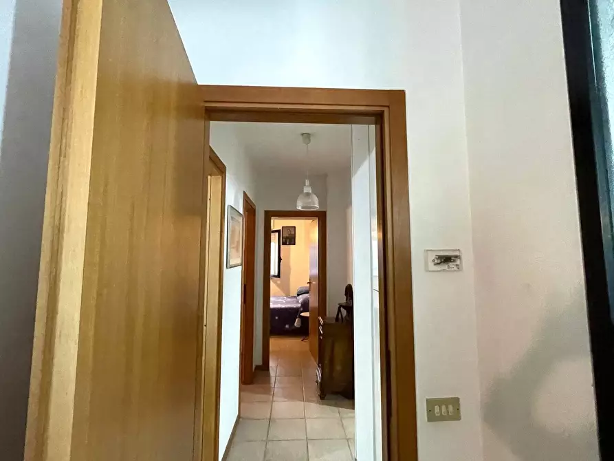 Immagine 7 di Appartamento in vendita  in Via Dei Mille, 25 a Tortoreto