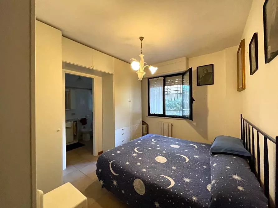 Immagine 8 di Appartamento in vendita  in Via Dei Mille, 25 a Tortoreto