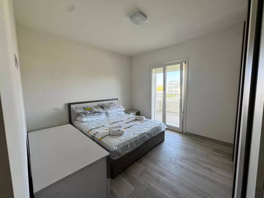 Immagine 12 di Appartamento in vendita  in Via Isonzo, snc a Tortoreto