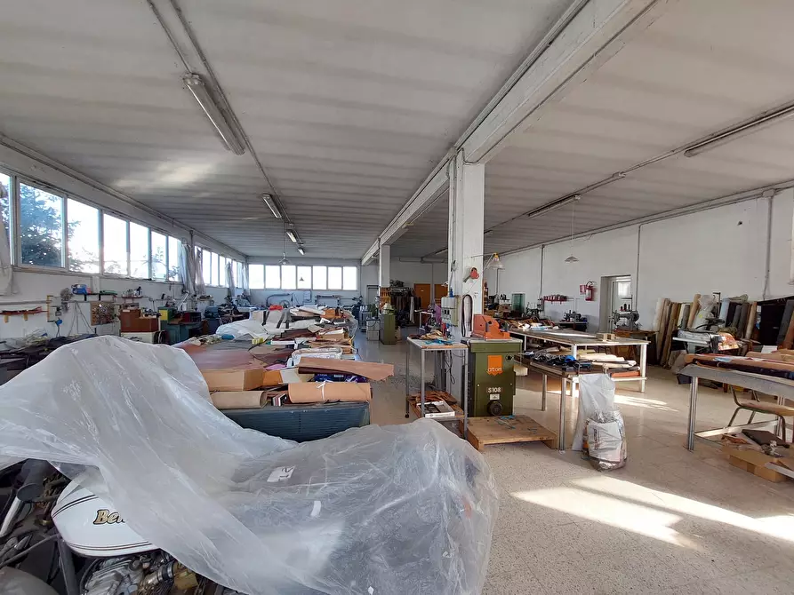 Immagine 7 di Capannone industriale in vendita  in Via Magellano, 4 a Sant'omero