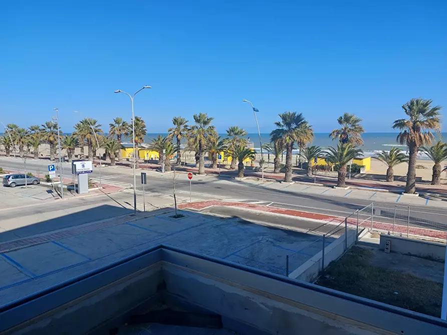 Immagine 9 di Appartamento in vendita  in Via Lungomare Sirena, 618 a Tortoreto