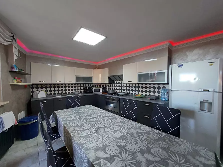 Immagine 5 di Casa indipendente in vendita  in Via Coste del Monte, 117 a Mosciano Sant'angelo