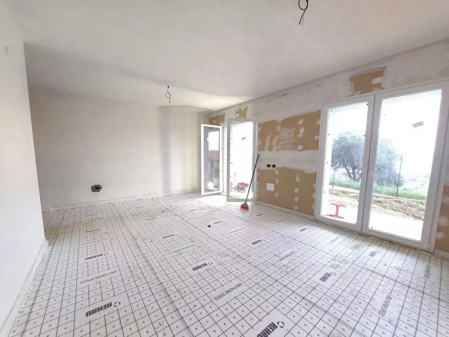 Immagine 7 di Villa in vendita  in Via Vascello, 17 a Tortoreto