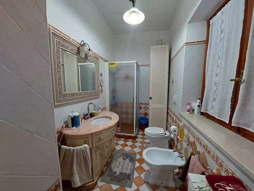 Immagine 15 di Casa indipendente in vendita  in Via XX Settembre, 176 a Tortoreto