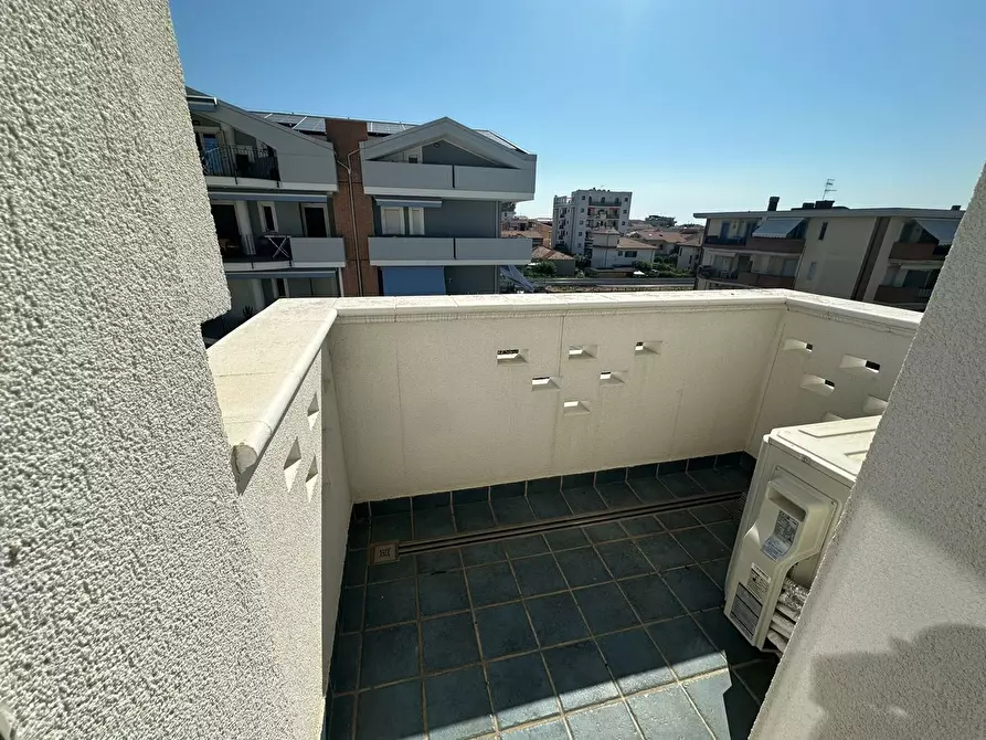 Immagine 9 di Appartamento in vendita  in Via Leonardo Da Vinci, 35 a Tortoreto