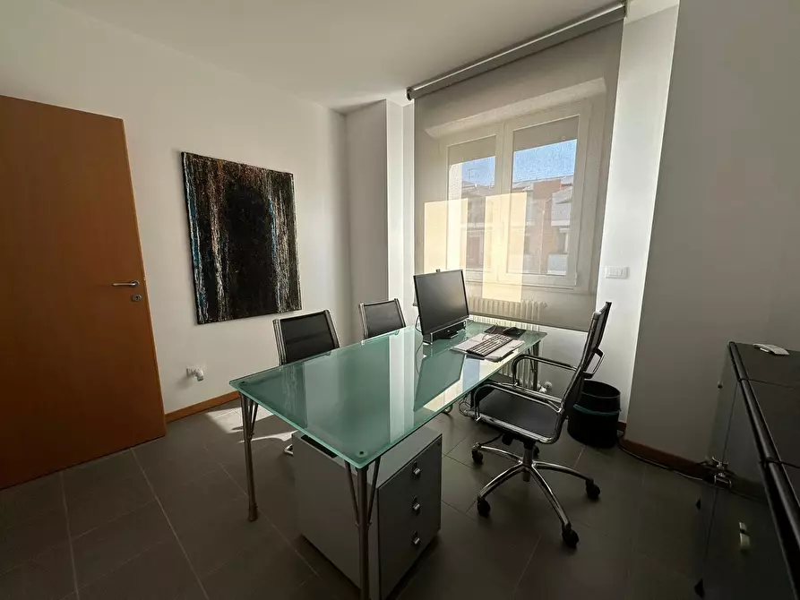 Immagine 8 di Appartamento in vendita  in Via Leonardo Da Vinci, 35 a Tortoreto