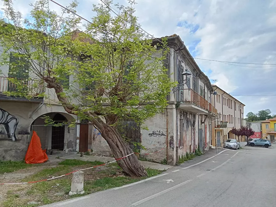 Immagine 7 di Appartamento in vendita  in Via Anfiteatro, 32 a Mosciano Sant'angelo