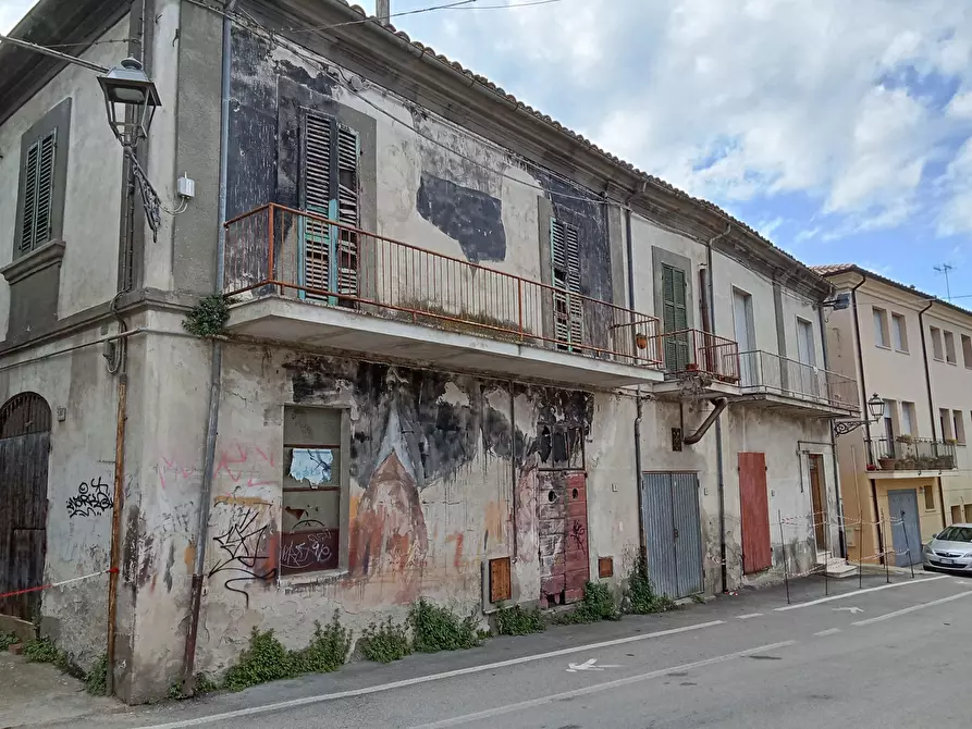 Immagine 2 di Appartamento in vendita  in Via Anfiteatro, 32 a Mosciano Sant'angelo
