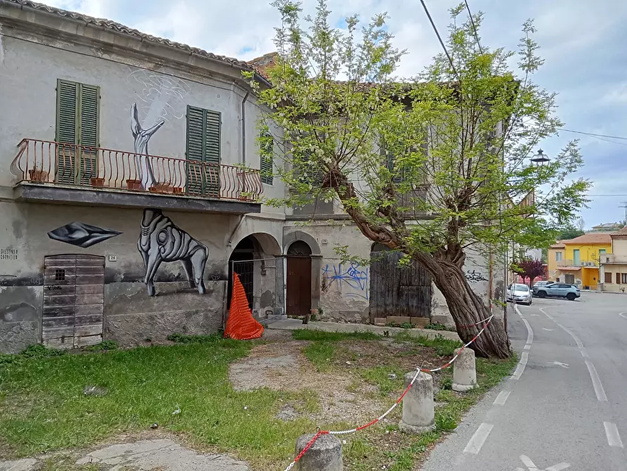 Immagine 5 di Appartamento in vendita  in Via Anfiteatro, 32 a Mosciano Sant'angelo
