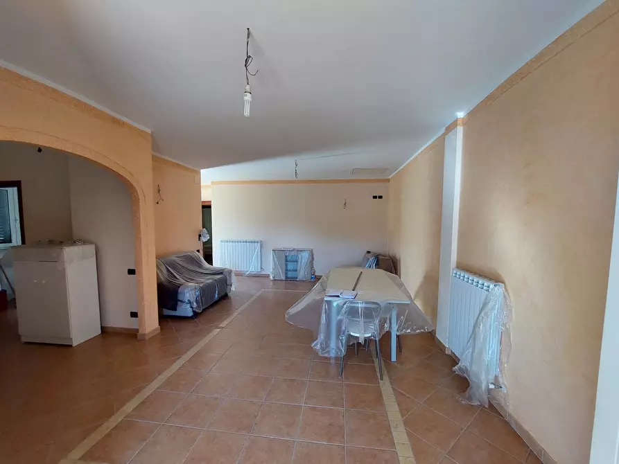 Immagine 2 di Appartamento in vendita  in Via Garibaldi, 5 a Mosciano Sant'angelo