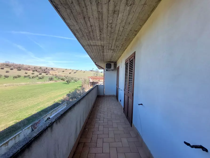 Immagine 14 di Appartamento in vendita  in Via Garibaldi, 5 a Mosciano Sant'angelo