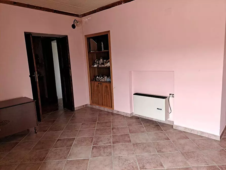 Immagine 4 di Villa in vendita  in Via Roma di Villa Penna, 32 a Bellante