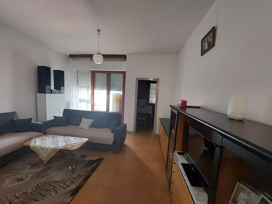 Immagine 1 di Appartamento in vendita  in Via Piane, snc a Montorio Al Vomano