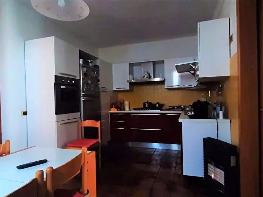 Immagine 17 di Casa bifamiliare in vendita  in Via della Repubblica, 26 a Tortoreto