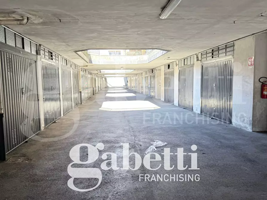 Immagine 41 di Appartamento in vendita  in Via Luzzatti, 29 a Torino