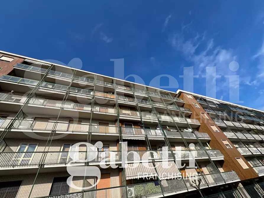 Immagine 43 di Appartamento in vendita  in Via Luzzatti, 29 a Torino