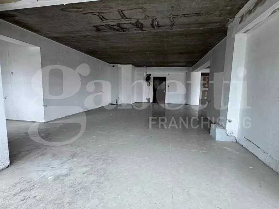 Immagine 7 di Ufficio in vendita  in Via Ufente, 20 a Latina