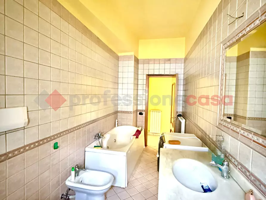 Immagine 9 di Appartamento in vendita  in Via Clanio, 29 a Acerra