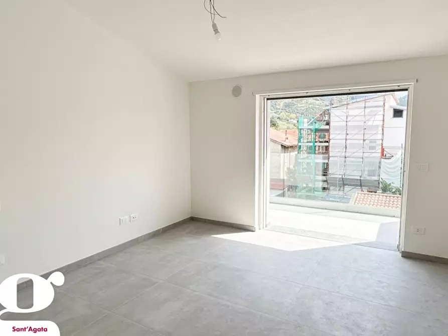 Immagine 5 di Attico in vendita  in Via ROSMARINO, snc a Torrenova