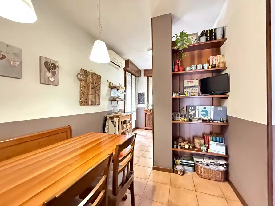 Immagine 10 di Appartamento in vendita  in Viale Teosa, 1 a Chiari