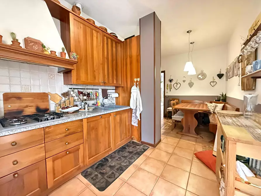 Immagine 9 di Appartamento in vendita  in Viale Teosa, 1 a Chiari