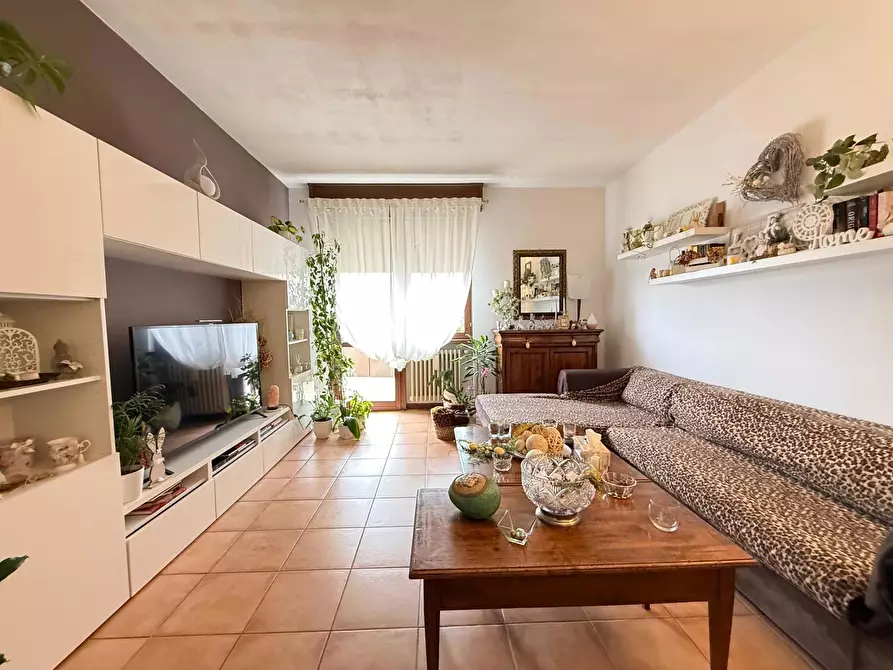 Immagine 3 di Appartamento in vendita  in Viale Teosa, 1 a Chiari