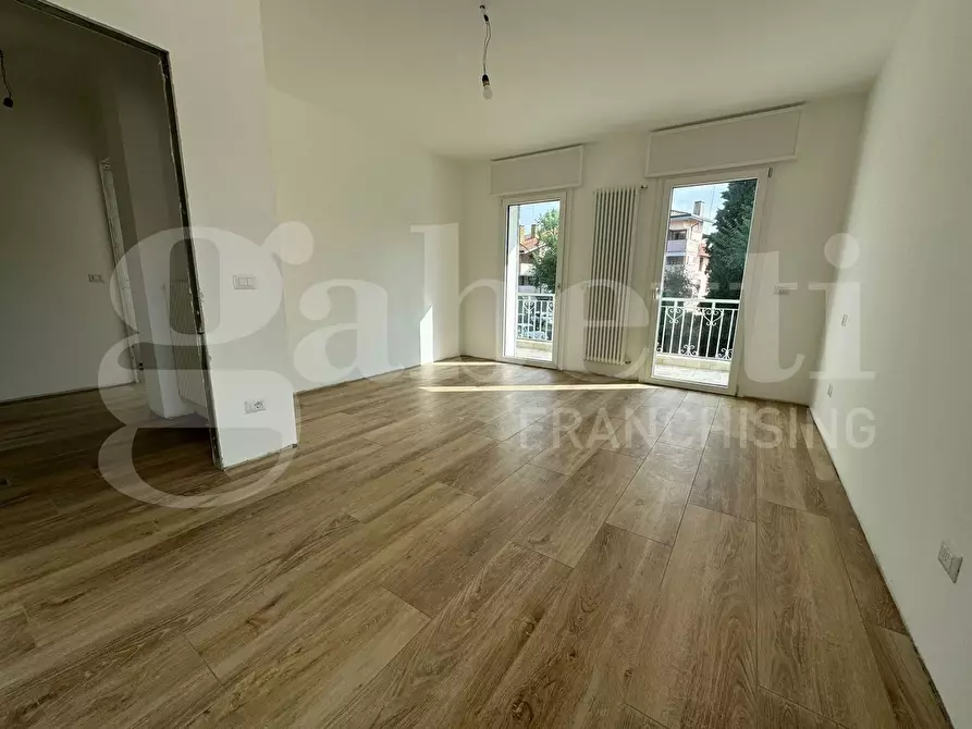 Immagine 6 di Appartamento in vendita  in Via SAN PIO X, SNC a Castelfranco Veneto