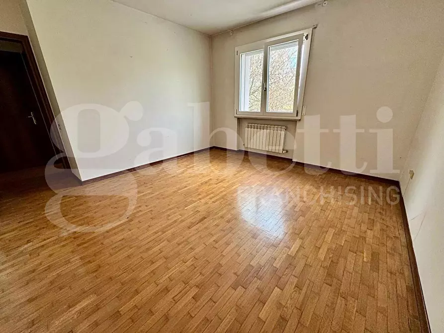 Immagine 7 di Appartamento in vendita  in Via ABRUZZO, SNC a Castelfranco Veneto