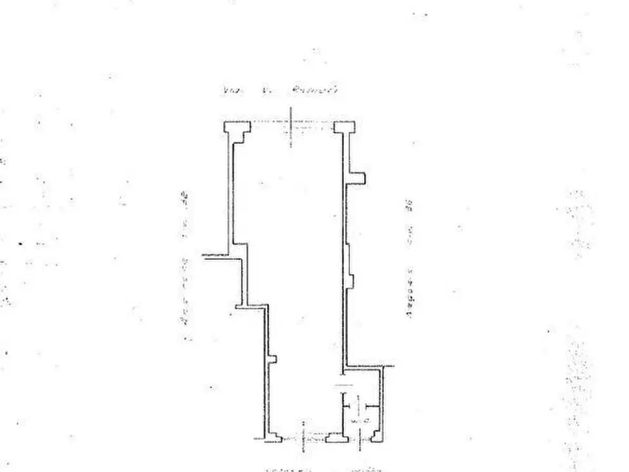 Immagine 10 di Negozio in affitto  in Via Vincenzo Renieri, 34 a Roma