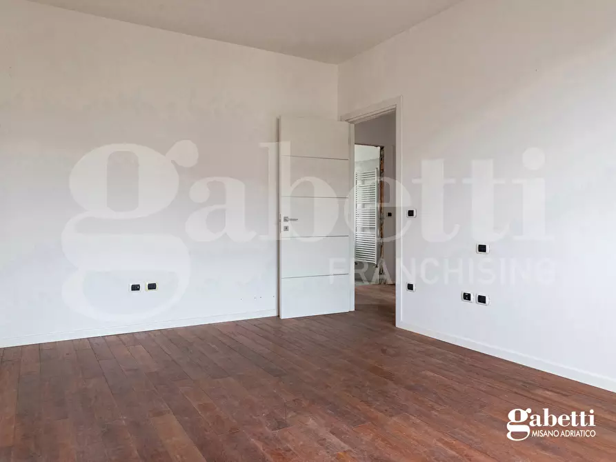 Immagine 23 di Appartamento in vendita  in Via Sarzetti, 16 a Rimini