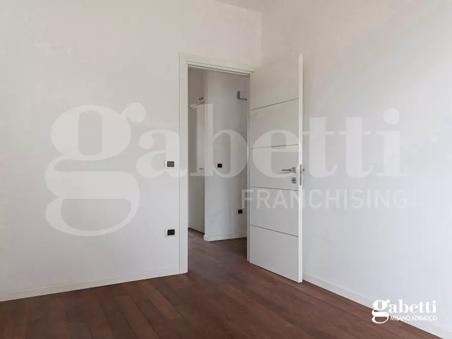 Immagine 31 di Appartamento in vendita  in Via Sarzetti, 16 a Rimini