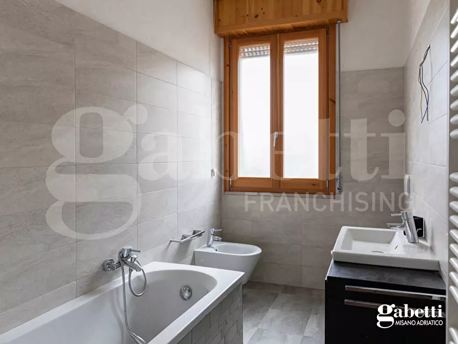 Immagine 26 di Appartamento in vendita  in Via Sarzetti, 16 a Rimini