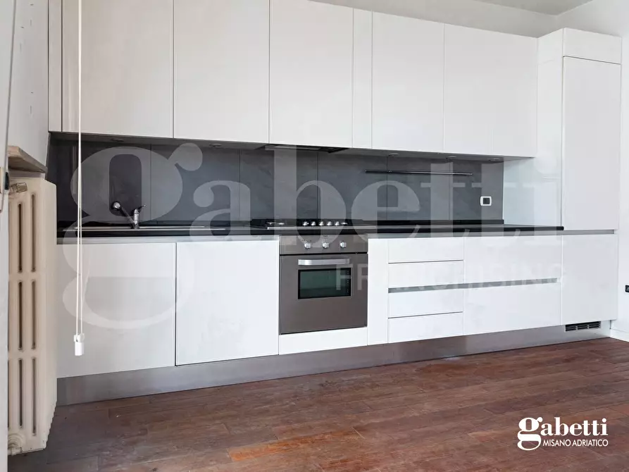 Immagine 6 di Appartamento in vendita  in Via Sarzetti, 16 a Rimini