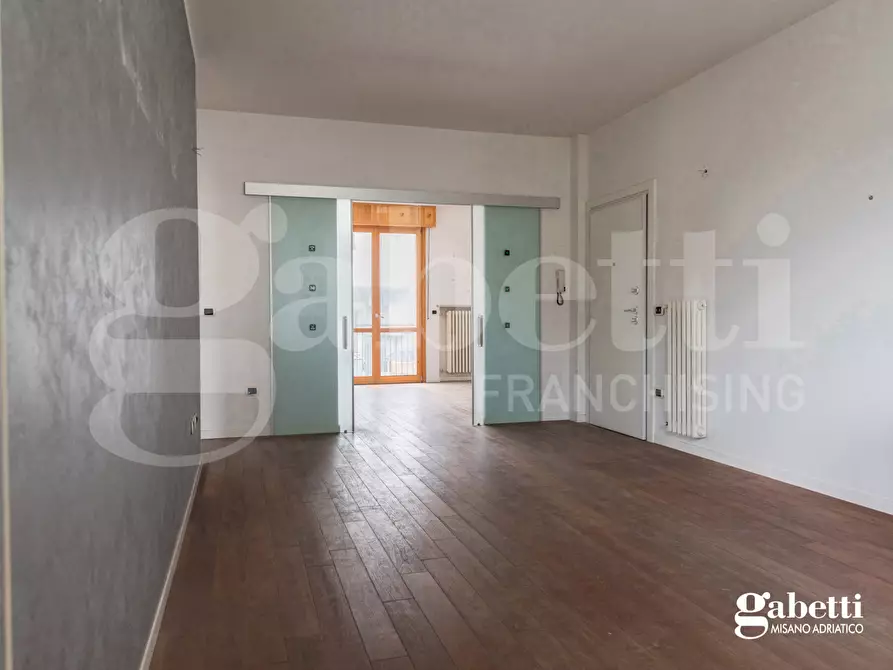 Immagine 2 di Appartamento in vendita  in Via Sarzetti, 16 a Rimini