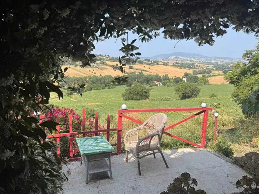 Immagine 2 di Rustico / casale in vendita  in Via castagna, 14 a Osimo