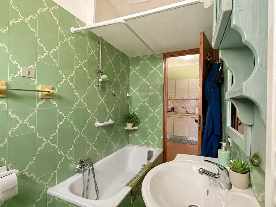 Immagine 8 di Appartamento in vendita  in Via le cese, 15 a Fiuggi