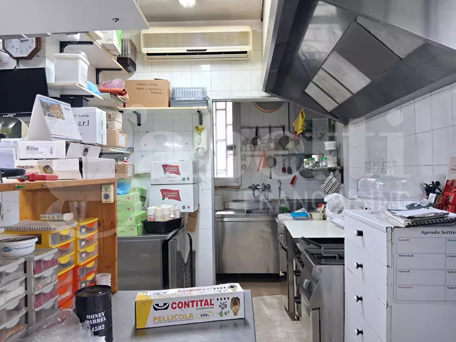 Immagine 16 di Bar / Ristorante in vendita  in Viale Europa, 114 - 116 a Ragusa