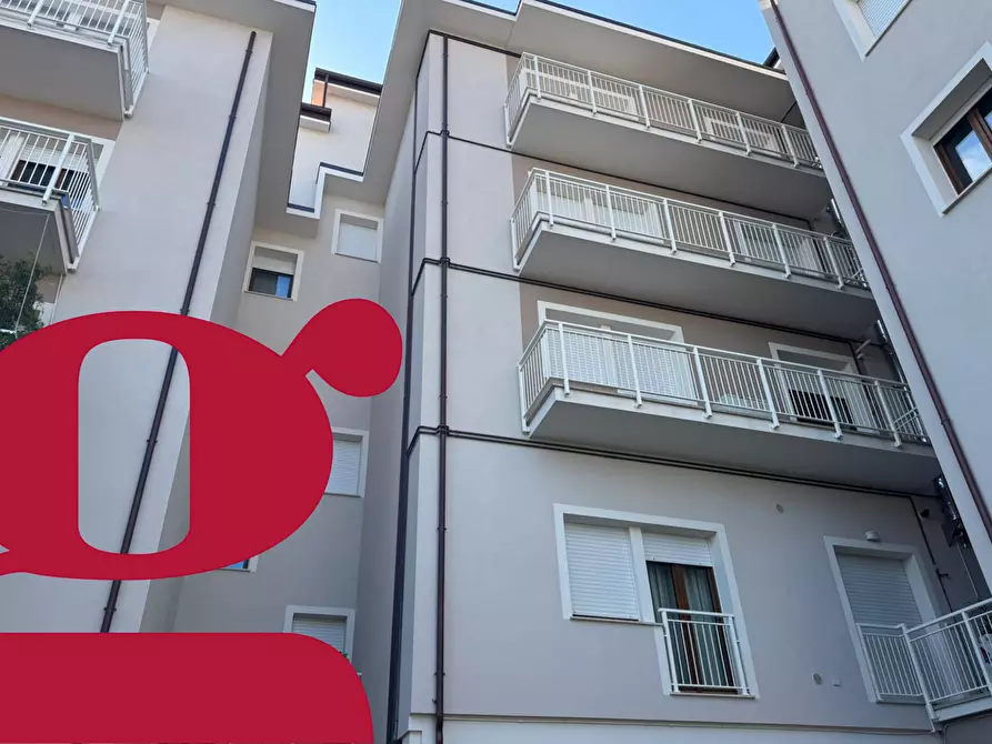 Immagine 1 di Appartamento in vendita  in Via dei Politi, 3 a Recanati