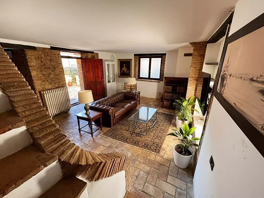 Immagine 3 di Rustico / casale in vendita  in Via del mattatoio, 0 a Camerano